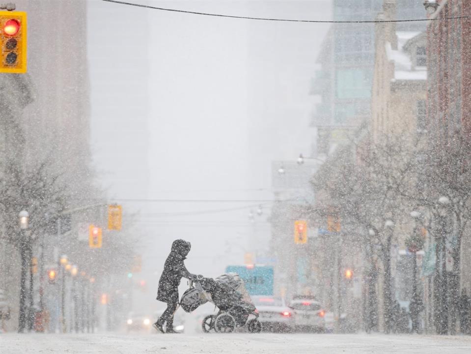 ĐIỀU GÌ HÌNH THÀNH NÊN GIÁ TRỊ CỦA CANADA?